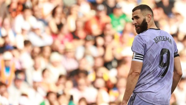 Real Madrid's French forward Karim Benzema looks backwards during the Spanish league football match between Valencia CF and Real Madrid CF at the Mestalla stadium in Valencia on May 21, 2023. (Photo by JOSE JORDAN / AFP)