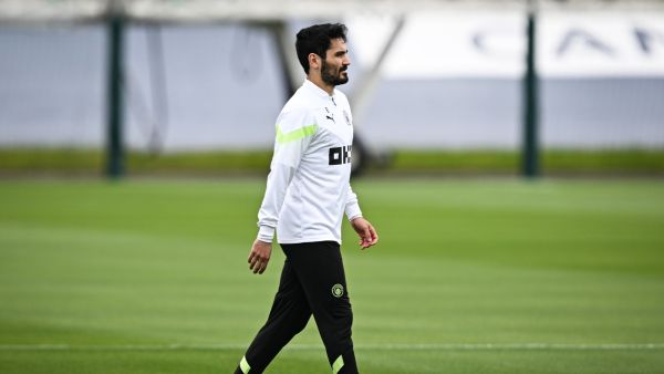 Manchester City's German midfielder Ilkay Gundogan arrives to take part in a team training session at Manchester City training ground in Manchester, north-west England on June 6, 2023, ahead of their UEFA Champions League final football match against Inter Milan. (Photo by Paul ELLIS / AFP)