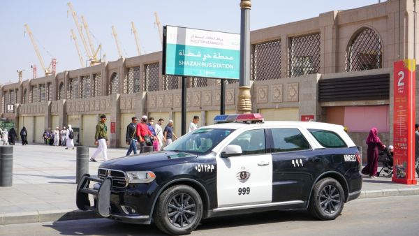 فككت الاجهزة الامنية السعودية تنظيم اجرامي قوامه 23 وافدا 