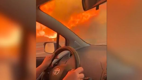 حرائق جزيرة صقلية الإيطالية 