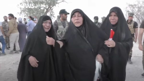 قتل في الهجوم نحو 1700 عسكري وطالب في الكلية العسكرية المعروفة باسم “سبايكر”