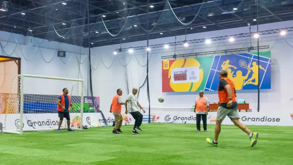 مجلس دبي الرياضي ينظم برنامج رياضي منوع لكبار المواطنين