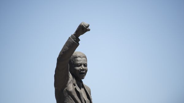 A statue of Nelson Mandela, an anti-apartheid revolutionary and the former president of South Africa.  AFP / RODGER BOSCH Nelson Mandela