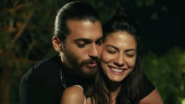 Can Yaman ve Demet Özdemir hala aşk yaşıyor: ünlü uzman iddiaları
