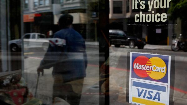 China allows foreign visitors to link Mastercard and Visa accounts with local mobile payment platforms