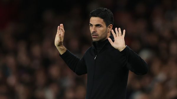 Arsenal's Spanish manager Mikel Arteta gestures on the touchline during the UEFA Europa League Group A football match between Arsenal and PSV Eindhoven at The Arsenal Stadium in London, on October 20, 2022. (Photo by ADRIAN DENNIS / AFP)