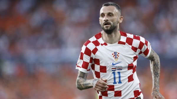 Croatia's midfielder Marcelo Brozovic runs off the ball during the UEFA Nations League semi final football match between The Netherlands and Croatia at the De Kuip Stadium in Rotterdam on June 14, 2023. (Photo by KENZO TRIBOUILLARD / AFP)