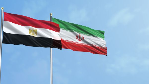 تحديد موعد أول رحلة جوية مباشرة بين طهران والقاهرة