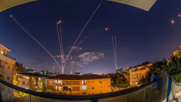الملفت غياب القبة الحديدية ومقلاع داوود، ومنظومة حيتس، و صواريخ الباتريوت
