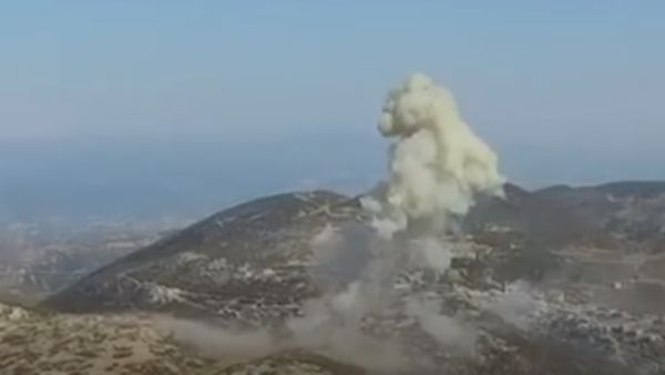 قصف بقذائف صاروخية على مسقط رأس عائلة الاسد في القرداحة 