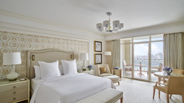 Four Seasons Hotel Cairo at Nile Plaza Debuts Newly Renovated  Premium Rooms and Suites with Design Elements Inspired by  the Beauty of the River and Culture of the City
