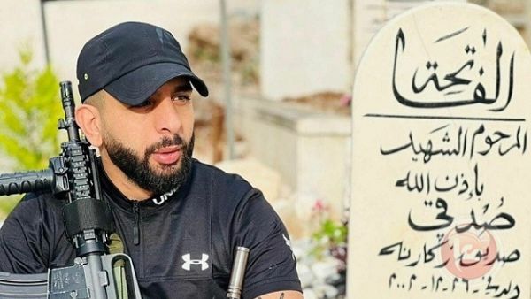 الشهيد مصطفى الكستوني، البالغ من العمر 32 عامًا