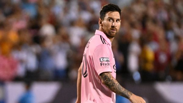 Lionel Messi #10 of Inter Miami CF reacts after making his penalty kick attempt during the Leagues Cup 2023 Round of 16 match between Inter Miami CF and FC Dallas at Toyota Stadium on August 06, 2023 in Frisco, Texas. Logan Riely/Getty Images/AFP (Photo by Logan Riely / GETTY IMAGES NORTH AMERICA / Getty Images via AFP)