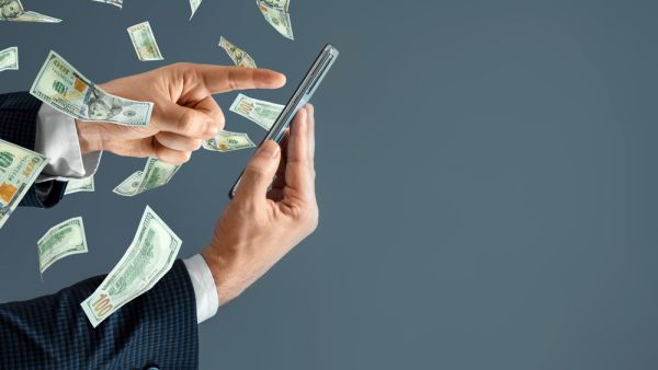 Exclusive smartphone app unveiled for the world's wealthiest elite