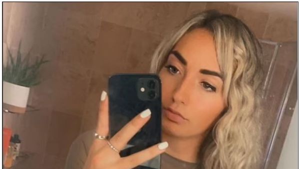 وفاة لاعبة نادي شيفيلد يونايتد الشابة، مادي كيوزاك- الصورة عن ديلي ميل