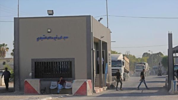 إسرائيل تغلق معبر كرم أبو سالم