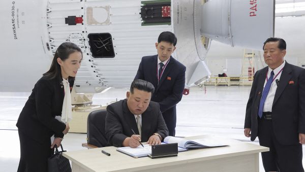 Kim Jong-un's ongoing Russia visit includes aircraft factory inspections