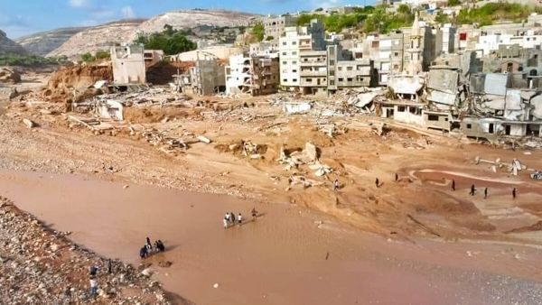 اعصار دانيال تسبب بكارثة انسانية في مدينة درنة