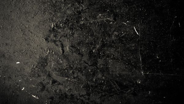  mysterious sounds from refugee's tomb