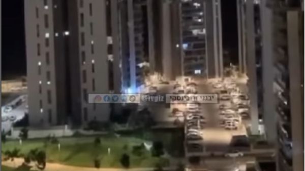 غزة تتعرض للقصف ونتيفوت مبتهجة