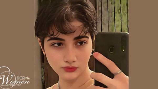  أرميتا غراوند البالغة من العمر 16 عاما