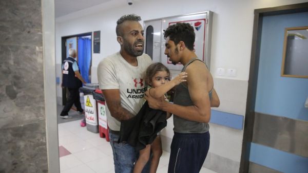  اعلنت وزارة الصحة الفلسطينية عن ارتفاع عدد الضحايا الى  770 شهيد و4000 جريح في قطاع غزة