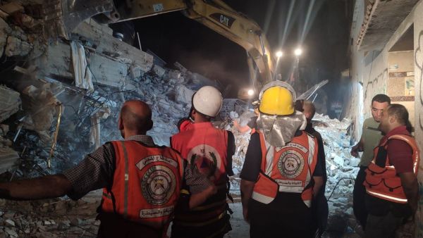  وزارة الصحة: استشهاد 1055 فلسطينياً واصابة 5184 آخرين بجراح مختلفة خلال العدوان على غزة.