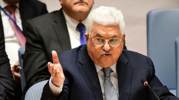 الرئيس عباس يدعو الفلسطينيين للوحدة