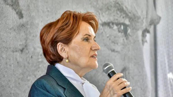 Meral Akşener