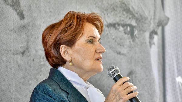 Meral Akşener