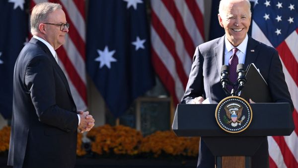 بايدن يشكك في حصيلة الشهداء الفلسطينيين في قطاع غزة