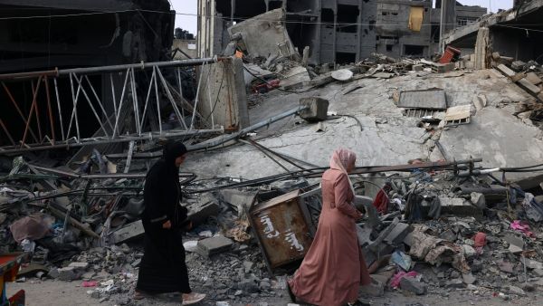جيش الاحتلال الإسرائيلي يدعو السكان المدنيين في قطاع غزة إلى التوجه نحو الجنوب