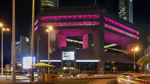 Boursa Kuwait lights its building in pink and organizes breast cancer awareness session