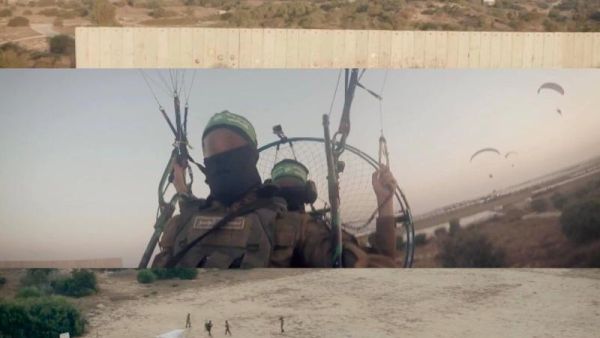 أعلنت حركة المقاومة الاسلامية حماس، اليوم السبت، بدء عملية "طوفان الأقصى"