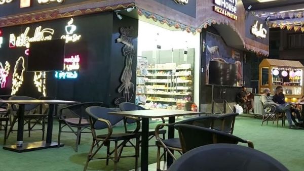 كافيهات مطار جدة الجديد