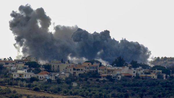 مقتل صحفي ومسنّة في قصف اسرائيلي على جنوب لبنان