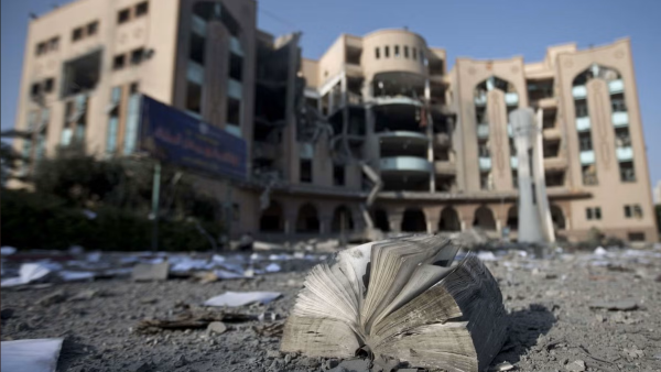  داخل الجامعة الإسلامية بغزة بعد القصف