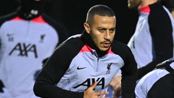 Liverpool's Spanish midfielder Thiago Alcantara attends a team training session at the AXA Training Centre in Liverpool, north-west England on October 31, 2022, on the eve of the UEFA Champions League group A football match against Napoli. (Photo by Oli SCARFF / AFP)