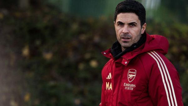 Arsenal's Spanish manager Mikel Arteta reacts as he attends a team training session at Arsenal's training ground in north London, on November 28, 2023, on the eve of their UEFA Champions League Group B football match against Lens. (Photo by Adrian DENNIS / AFP)