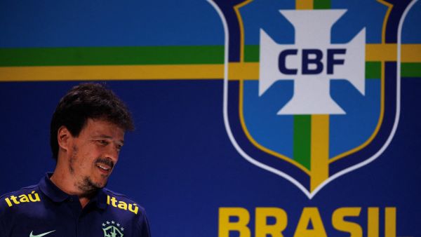 Interim head coach of the Brazilian national football team, Fernando Diniz. (Photo by MAURO PIMENTEL / AFP)