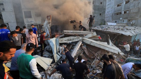 عشرات آلاف الشهداء والجرحى في قطاع غزة
