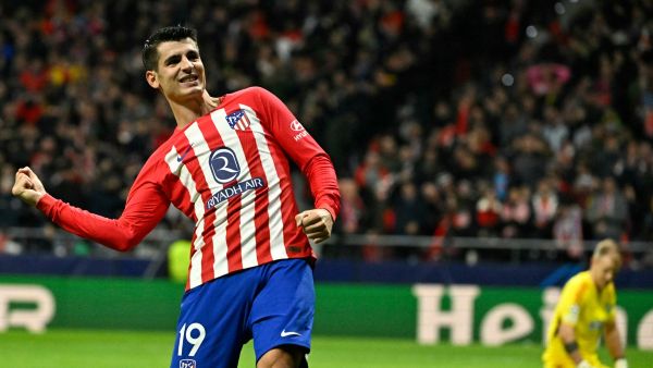 Atletico Madrid's Spanish forward #19 Alvaro Morata celebrates scoring his team's fifth goal during the UEFA Champions League group E football match between Club Atletico de Madrid and Celtic at the Metropolitano stadium in Madrid on November 7, 2023. (Photo by JAVIER SORIANO / AFP)