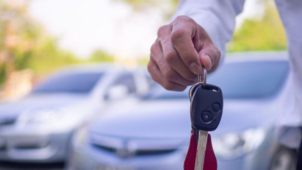 محلات تأجير السيارات في جدة