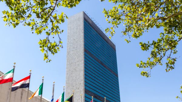 UN 
