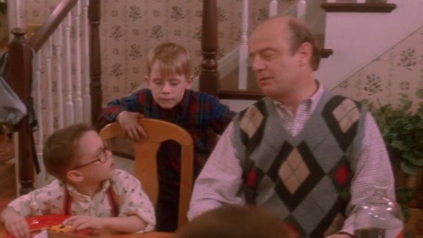 Fans have a chilling theory about Kevin’s uncle, Frank McCallister, in Home Alone. (20th Century Studios)