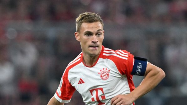 Bayern Munich's midfielder #06 Joshua Kimmich plays the ball during the UEFA Champions League Group A football match FC Bayern Munich v Manchester United in Munich, southern Germany on September 20, 2023. (Photo by Christof STACHE / AFP)