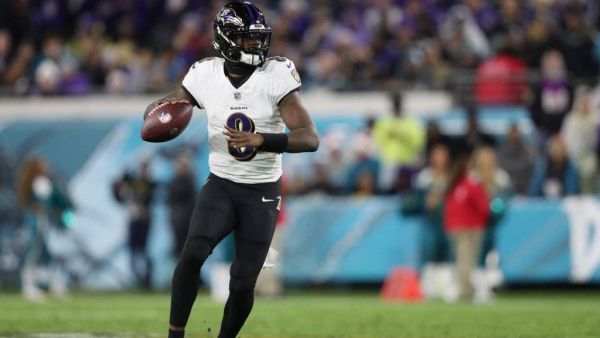 Lamar Jackson #8 of the Baltimore Ravens looks to pass against the Jacksonville Jaguars during the second quarter at EverBank Stadium on December 17, 2023 in Jacksonville, Florida. Courtney Culbreath/Getty Images/AFP (Photo by Courtney Culbreath / GETTY IMAGES NORTH AMERICA / Getty Images via AFP)