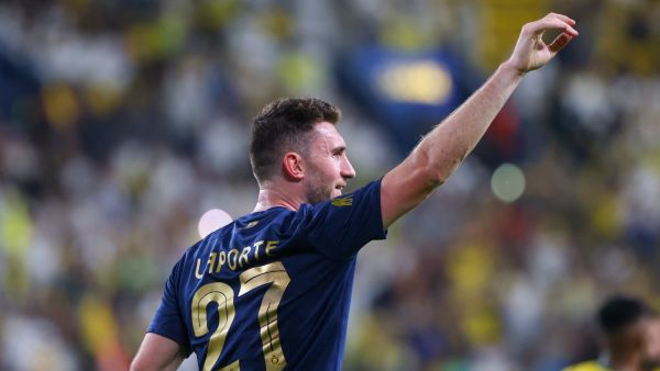 Nassr's French defender #27 Aymeric Laporte celebrates his goal during the Saudi Pro League football match between Al-Nassr and Al-Khaleej at the al-Awwal Park Stadium in Riyadh on November 4, 2023. (Photo by Fayez NURELDINE / AFP)