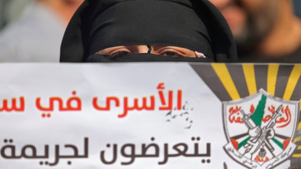 أسماء بارزة في صفقة تبادل الأسرى المقبلة بين حماس و"اسرائيل"