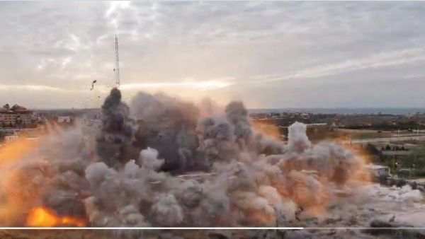 نسف جامعة فلسطين في غزة